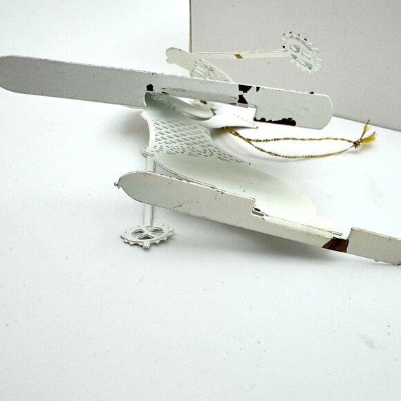 Vintage 1983 Tamerlane Skier Ornament Solid White Metal Skiing Bear - Picture 7 of 7